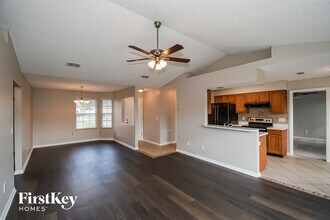 3233 Puffin Way in Orange Park, FL - Building Photo - Building Photo