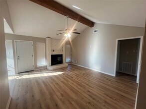 10507 Kirkdale Dr in Houston, TX - Building Photo - Building Photo