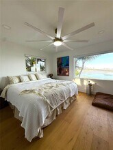 377 22nd Ave SE in St. Petersburg, FL - Building Photo - Building Photo