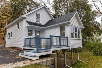 92 Washington St in Groveland, MA - Building Photo - Building Photo