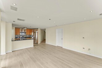 24 Ave at Port Imperial in West New York, NJ - Foto de edificio - Building Photo