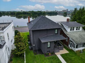 608 N Front St in Wormleysburg, PA - Building Photo - Building Photo