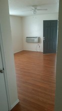 2111 NW Lindy Ave-Unit -H6 in Lawton, OK - Building Photo - Building Photo