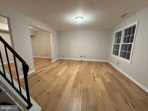 5 Woodmill Dr in Clementon, NJ - Building Photo - Building Photo