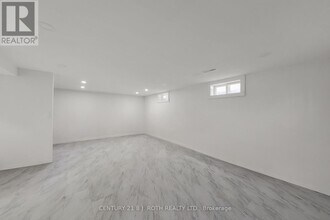 759 Essa Rd in Barrie, ON - Building Photo - Building Photo