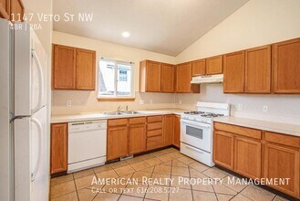 1147 Veto St NW in Grand Rapids, MI - Building Photo - Building Photo