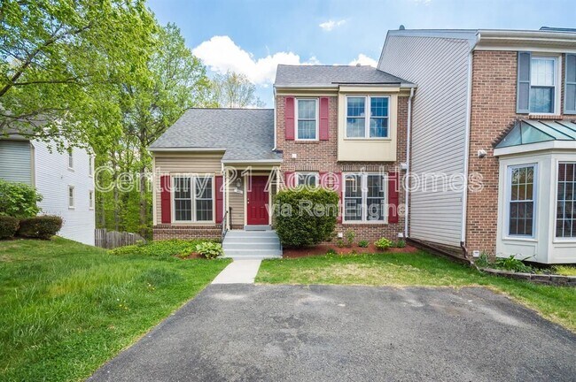 property at 7431 Ridge Oak Ct