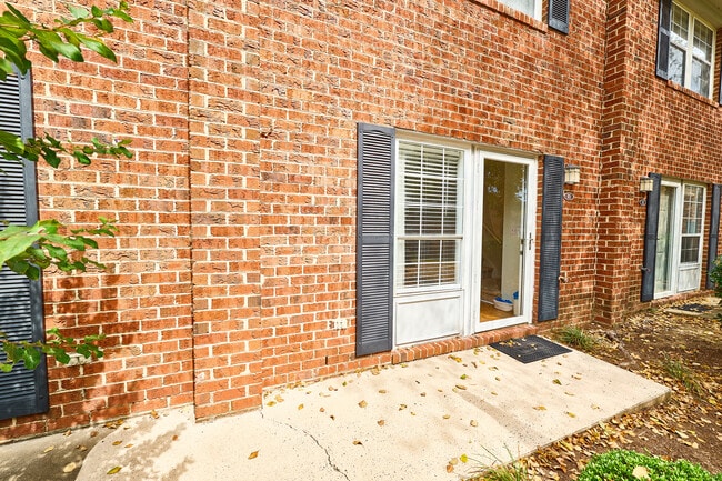 property at 113 Coleridge Ct