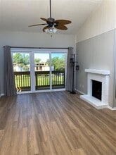 1051 S Highland St in Mount Dora, FL - Building Photo - Building Photo