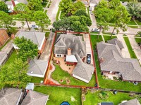 17335 Meadow Heights Dr in Houston, TX - Building Photo - Building Photo