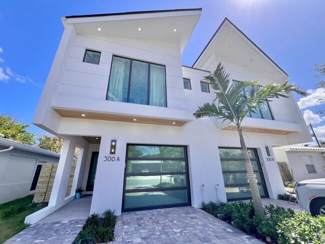 property at 300 SW 7th St