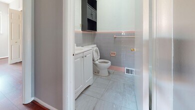 2037 Beyer Ave in Philadelphia, PA - Building Photo - Building Photo