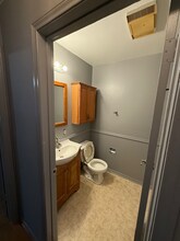 14732 Burbank Blvd in Los Angeles, CA - Building Photo - Building Photo