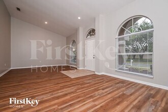 4527 Gentrice Dr in Valrico, FL - Building Photo - Building Photo