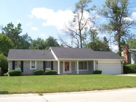 5270 Millwheel in Grand Blanc, MI - Building Photo