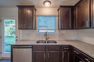 231 Socket St in Raleigh, NC - Building Photo - Building Photo