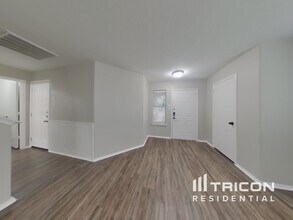 19010 Sunburst View Dr in Cypress, TX - Building Photo - Building Photo