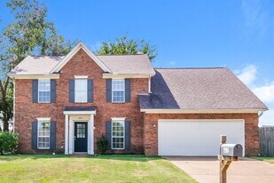 6671 Hidden Fern Ln E in Memphis, TN - Building Photo