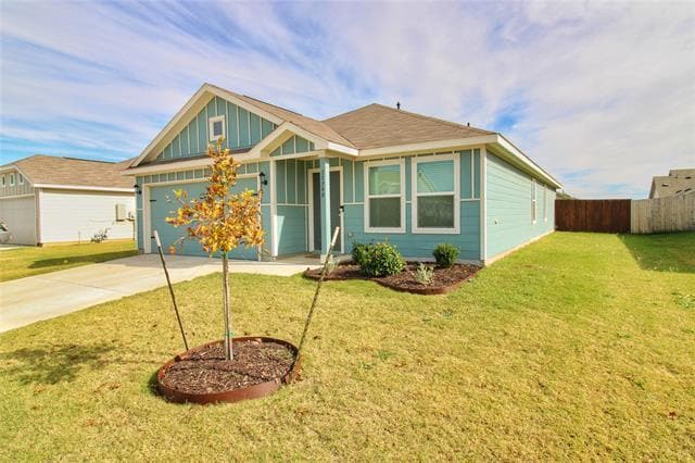 11740 Marcellus Wy in Justin, TX - Building Photo - Building Photo