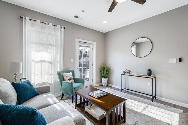 397 Mule Academy Rd in Fishersville, VA - Building Photo - Building Photo