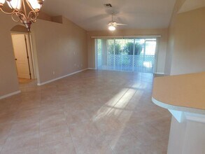 4124 NE 8th Pl in Cape Coral, FL - Building Photo - Building Photo