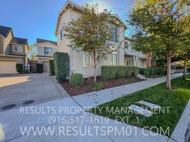 3572 Troy Dalton St in Sacramento, CA - Building Photo