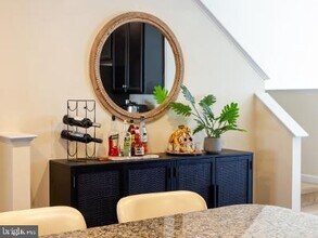 1004 Edenberry Wy in Glen Burnie, MD - Building Photo - Building Photo