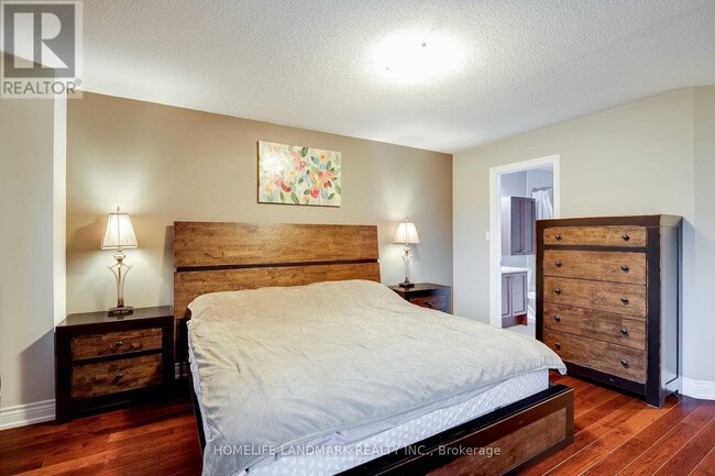 property at 43 Wilkes Crescent