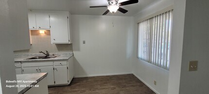 Bidwell's Mill Apartments in Chico, CA - Foto de edificio - Building Photo