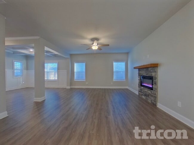 8951 Callaway Dr in Winston, GA - Building Photo - Building Photo