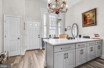 927 Clinton St in Philadelphia, PA - Building Photo - Building Photo