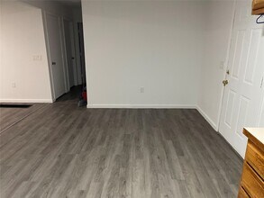 32 Virgil St, Unit 1ST FLOOR in Binghamton, NY - Building Photo - Building Photo