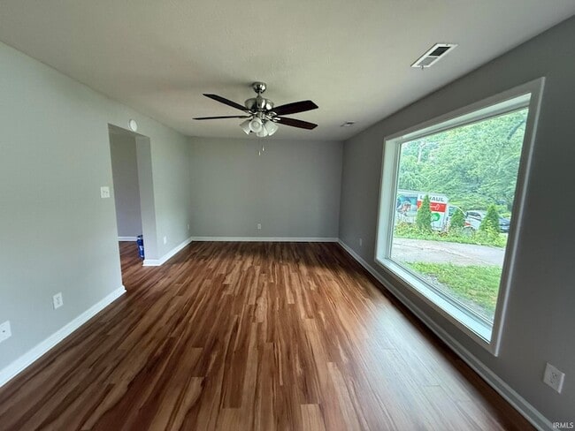 1014 N Orris Dr in Bloomington, IN - Foto de edificio - Building Photo