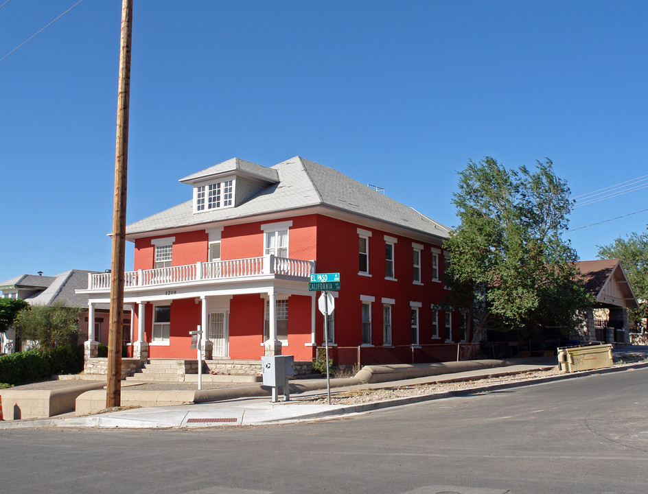 1219 N El Paso St in El Paso, TX - Building Photo