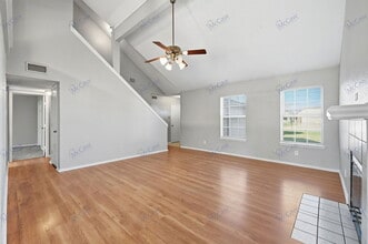 1069 W Hills Terrace in Saginaw, TX - Building Photo - Building Photo