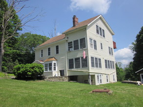 20 Pine Tree Rd in Monroe, NY - Building Photo - Building Photo