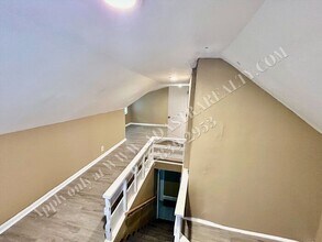 616 S Hardy Ave in Independence, MO - Building Photo - Building Photo
