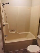 329 Green Meadow Dr in Wautoma, WI - Building Photo - Building Photo