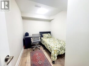 1332 Basswood Cres in Milton, ON - Building Photo - Building Photo