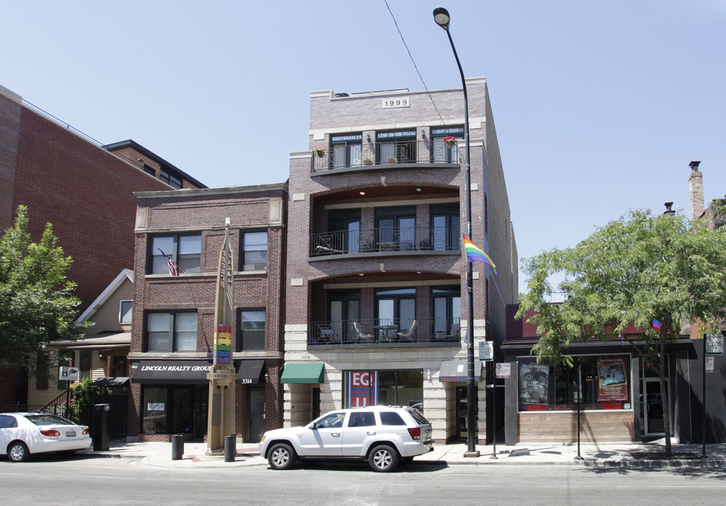 3316-3318 N Halsted St in Chicago, IL - Building Photo