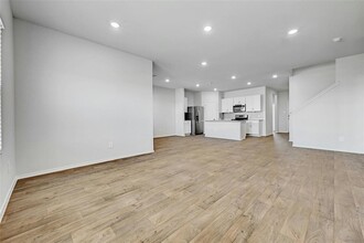 411 Wirecrested Dr in Lockhart, TX - Building Photo - Building Photo