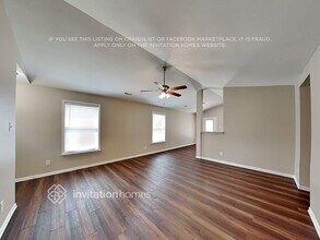 6211 Adel Lane in Charlotte, NC - Building Photo - Building Photo