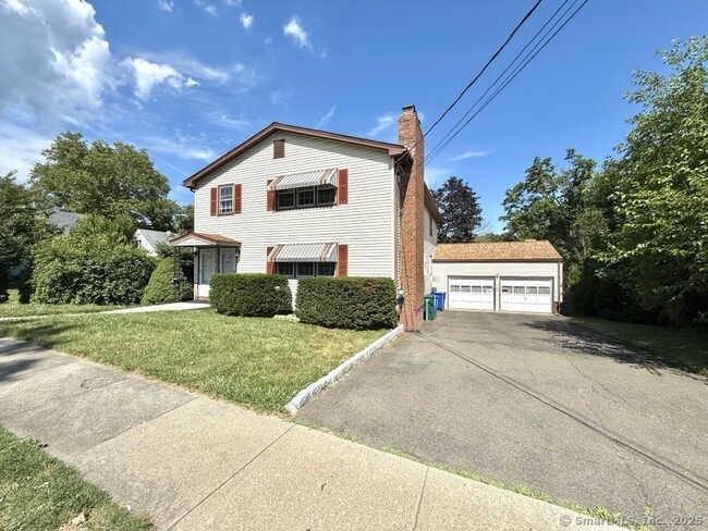 property at 432 Wiklund Ave