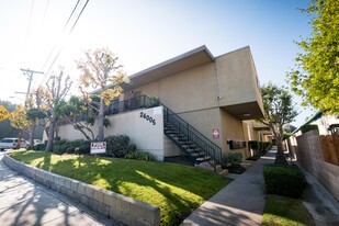 Lomita Spa Apartments