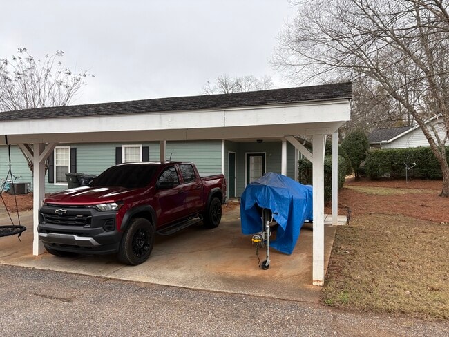 property at 1086 Cornell Pl