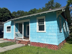2102 Flesher Ave in Jacksonville, FL - Building Photo - Building Photo