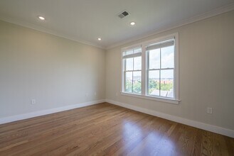 464 Sumner St, Unit #Room in Boston, MA - Building Photo - Building Photo