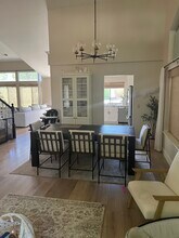 102 Atfield Way in Folsom, CA - Building Photo - Building Photo