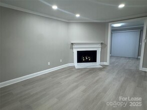6022 Heath Valley Rd in Charlotte, NC - Building Photo - Building Photo