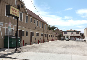 Normandie Villa-1724 4th St., Long Beach Apartments